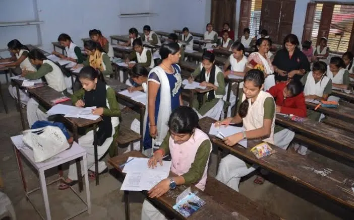 RAJKIYEKRIT NATHUNI BHAGAT HIGH SCHOOL