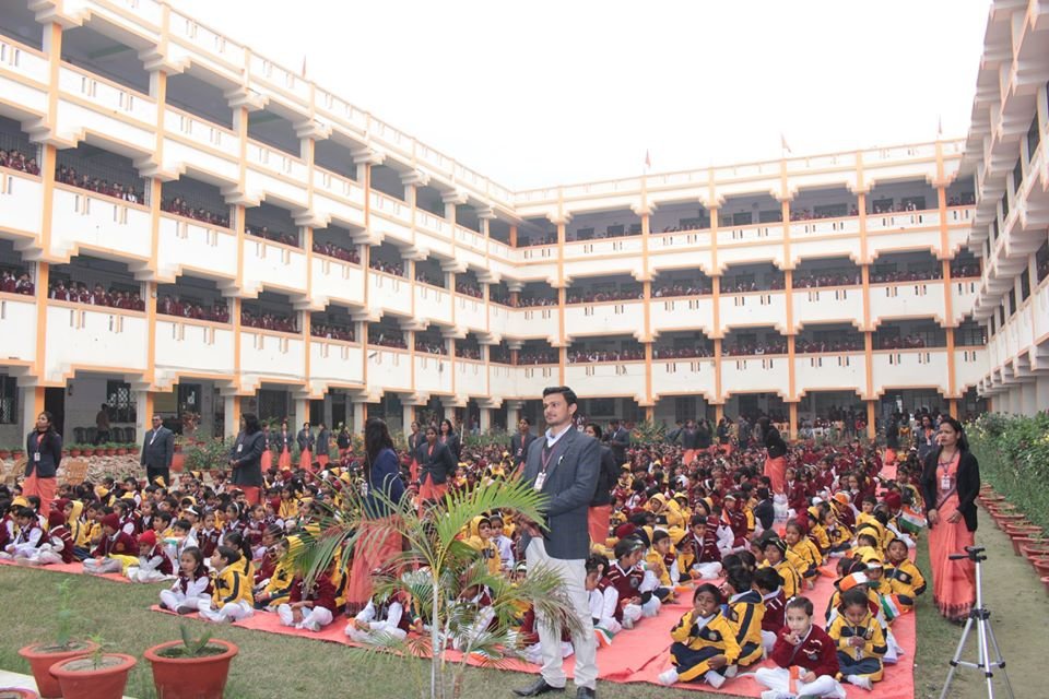 EDU PREP./PUBLIC SCHOOL, BOCHAHAN